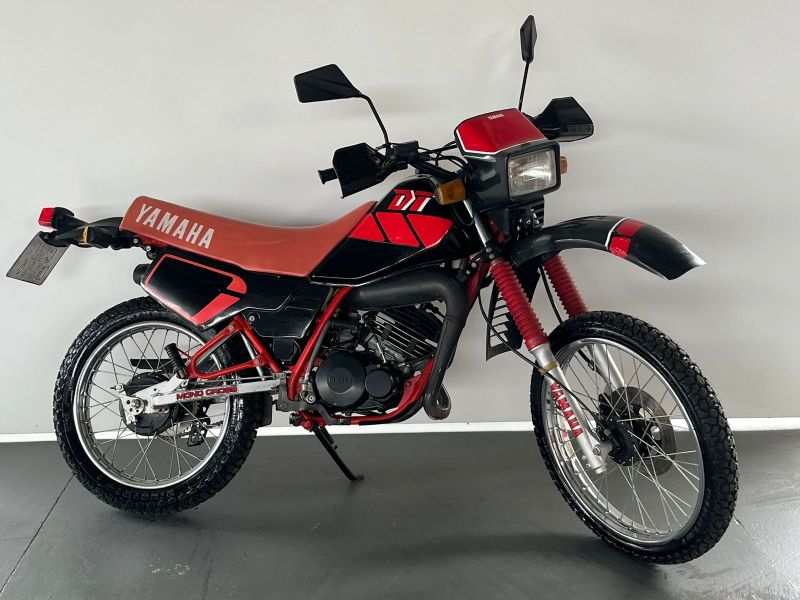 YAMAHA - DT 180 Z - 1988/1988 