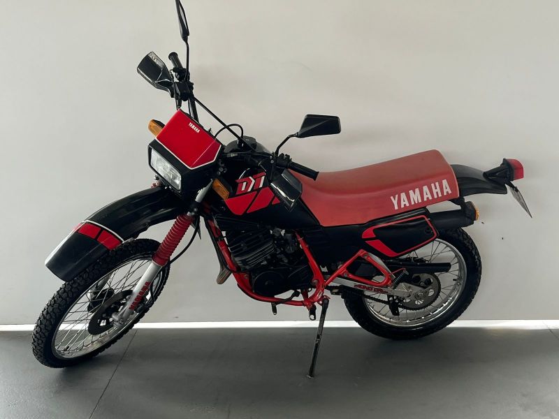 YAMAHA - DT 180 Z - 1988/1988 