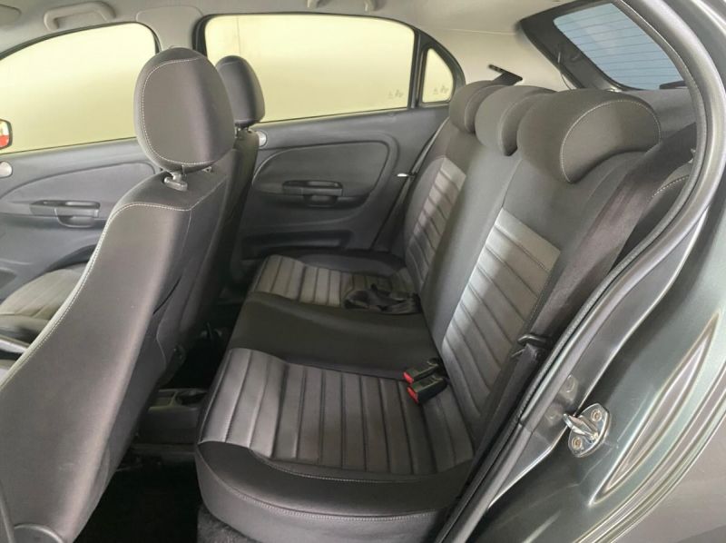 VOLKSWAGEN - GOL 1.6 HIGHLINE - 2013/2014 