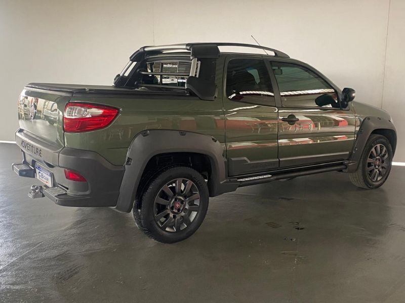 FIAT - STRADA ADVENTURE LOCKER 3 PORTAS - 2015/2016 