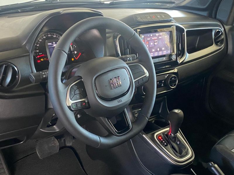 FIAT - STRADA VOLCANO CD AUT. - 2025/2025 