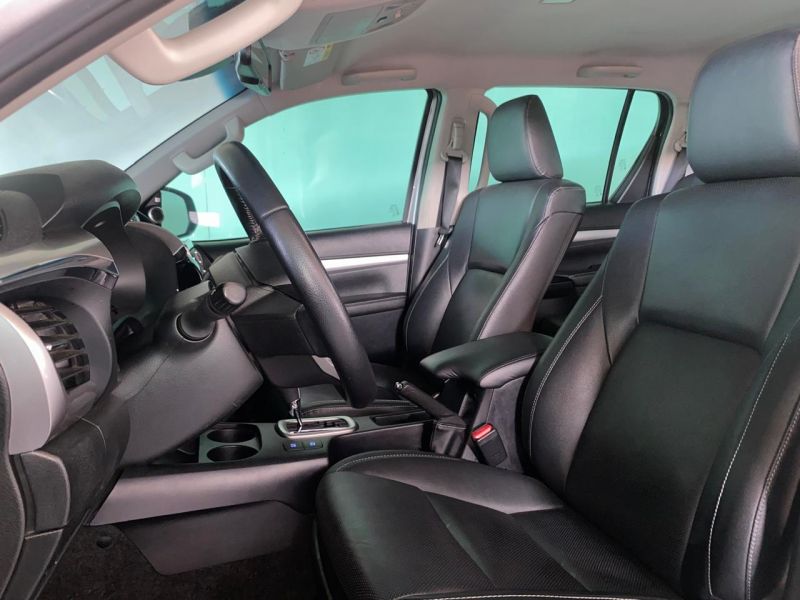 TOYOTA - HILUX SRX CD AUT. - 2020/2021 