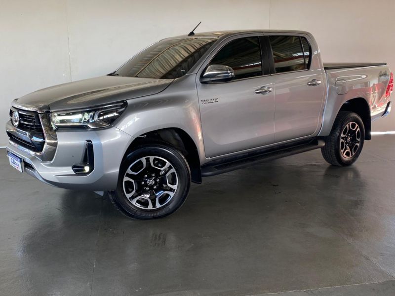 TOYOTA - HILUX SRX CD AUT. - 2020/2021 